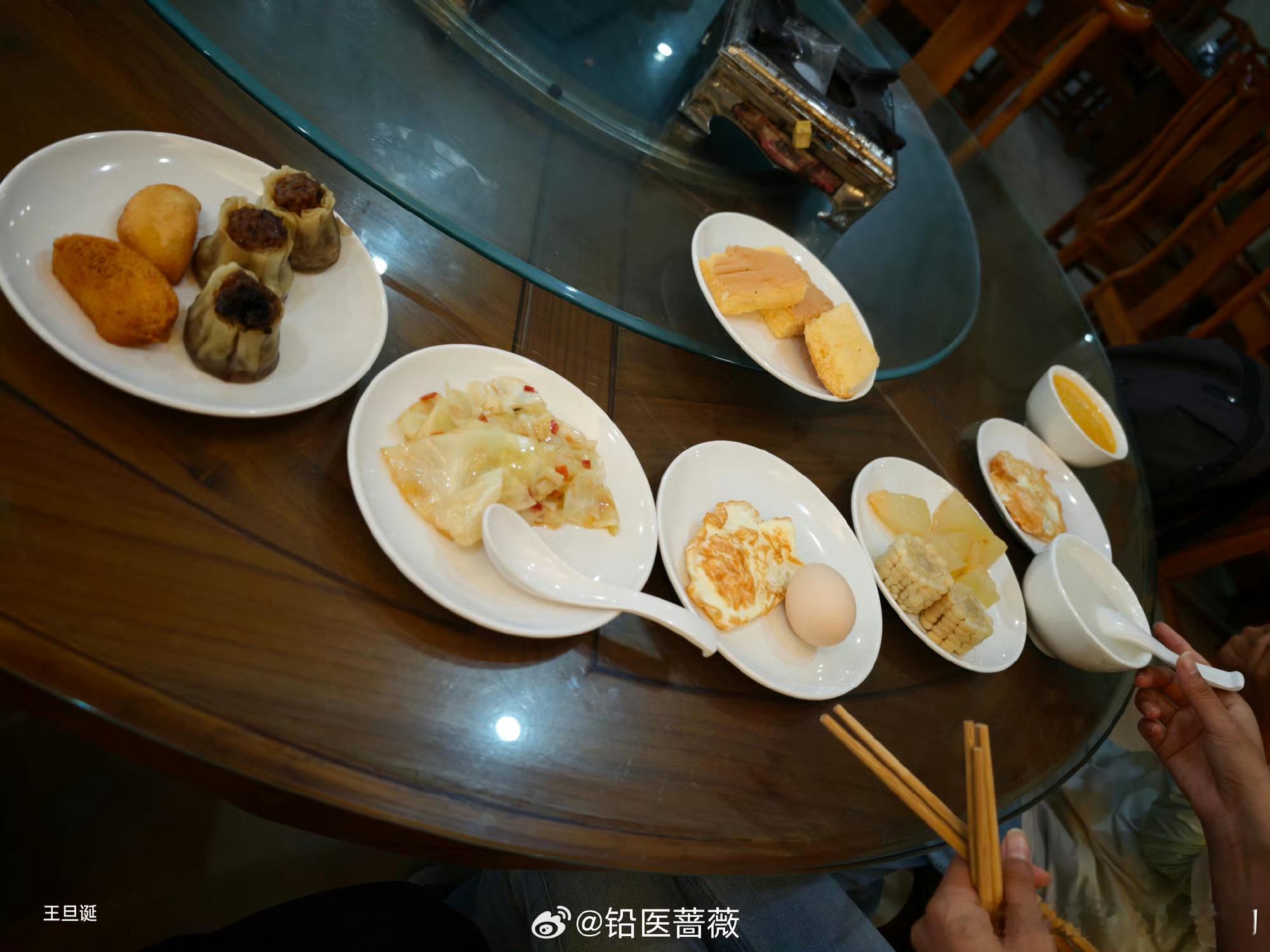 咱奋斗了20年，终于住上了带早餐的酒店！以前天涯上有一篇热帖叫《我奋斗20年才有