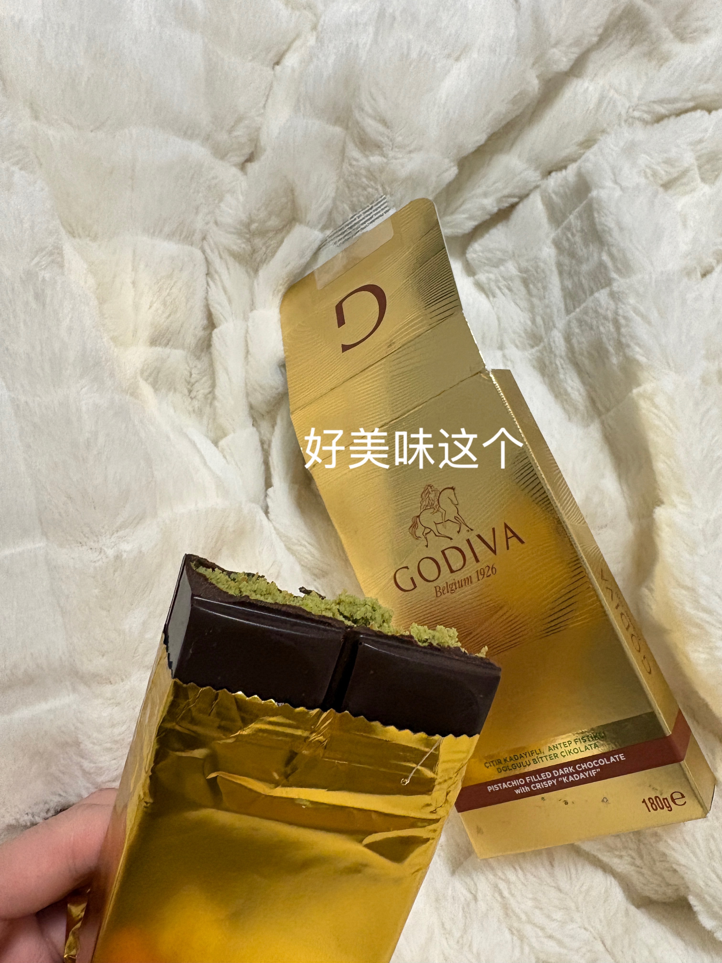 新年快乐最近的日子和朋友们吃了好多好多好吃的 真的好多好多..一直在按摩 除了按