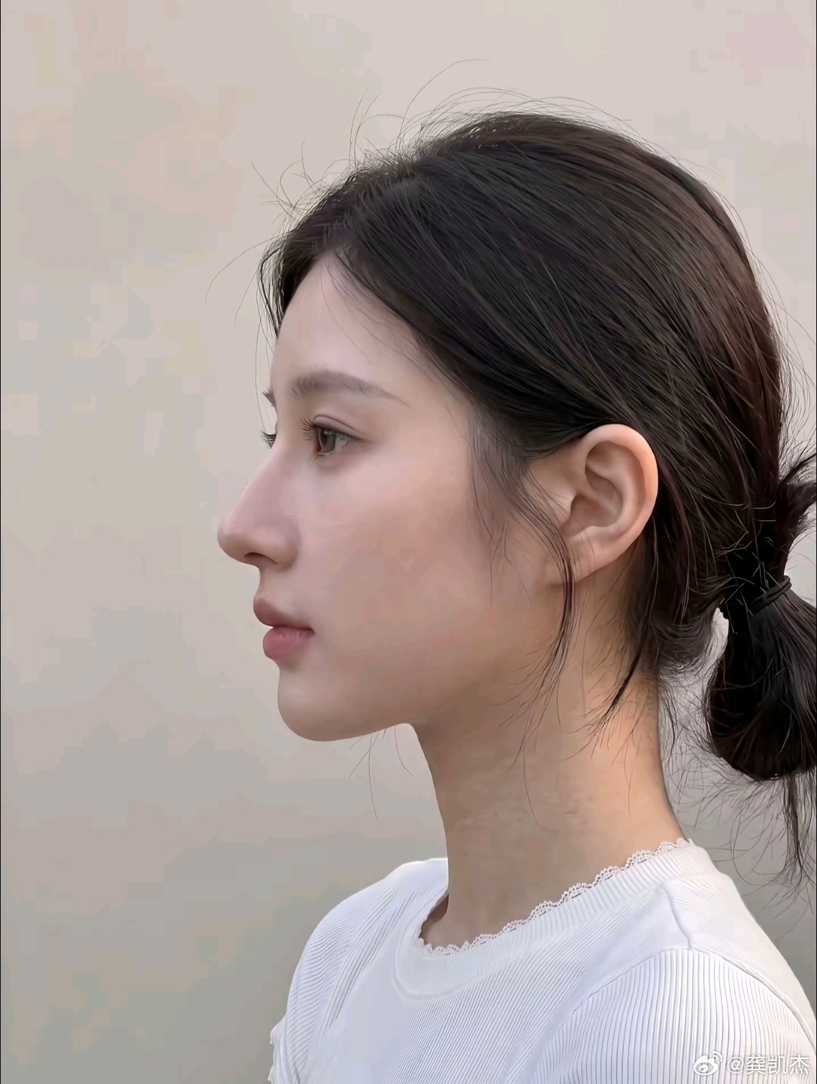 脸盲症，她俩是同一个人吗？ 