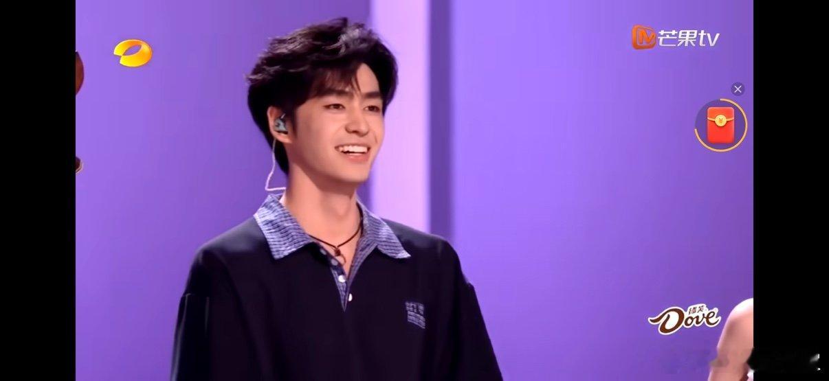 华晨宇：那英老师我也是听您歌长大的 补刀太绝 