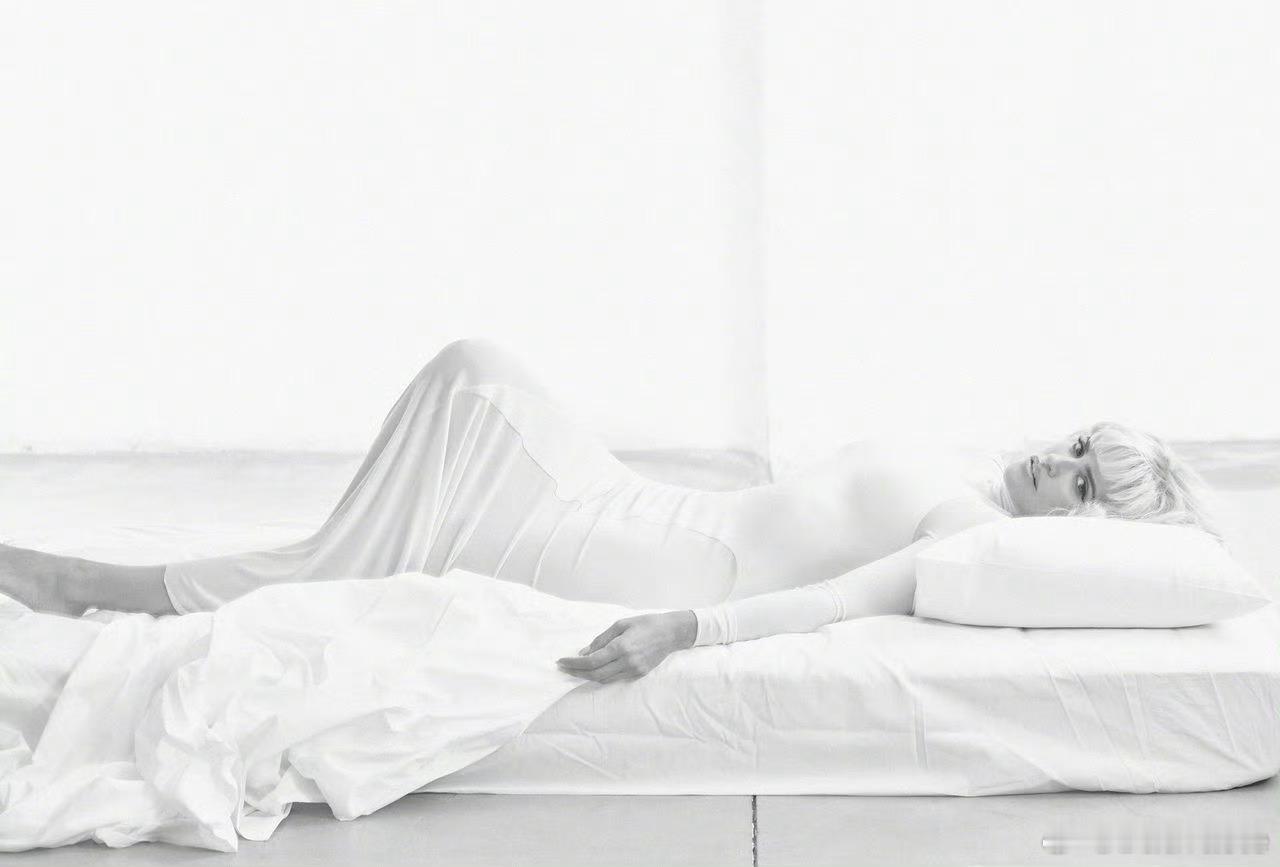 Penélope Cruz × VOGUE Spain September 20