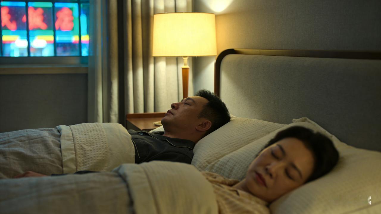 北京协和医院林岩松博士说：“不要对你的伴侣期待太高，有的婚姻只是身体的陪伴，而彼