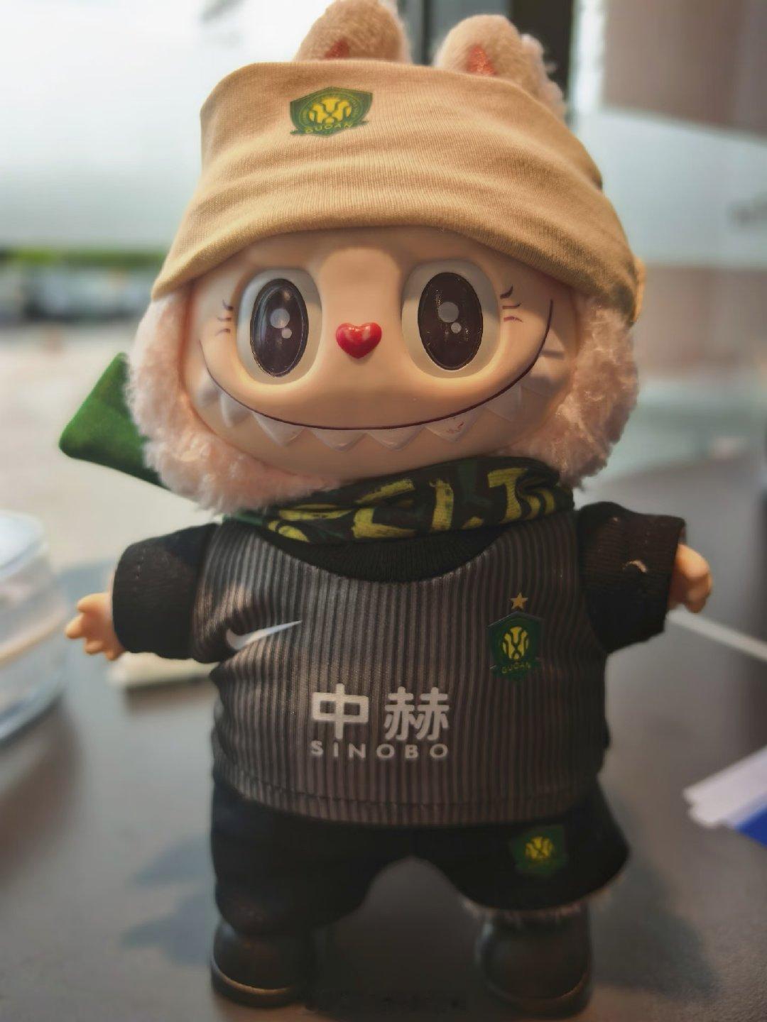 侯森值得，任何的赞美 