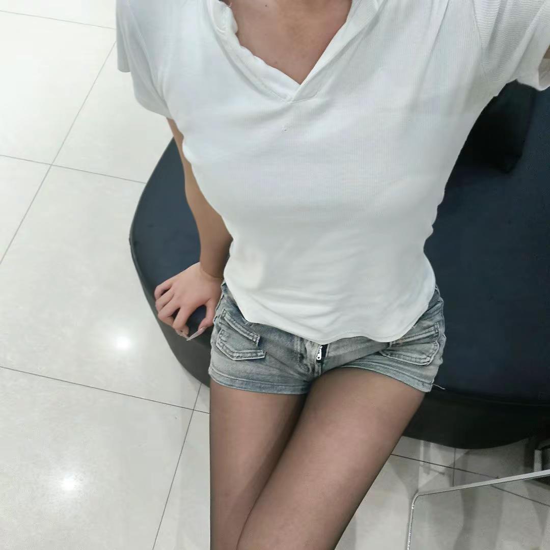 哥哥mua持续展示ootd