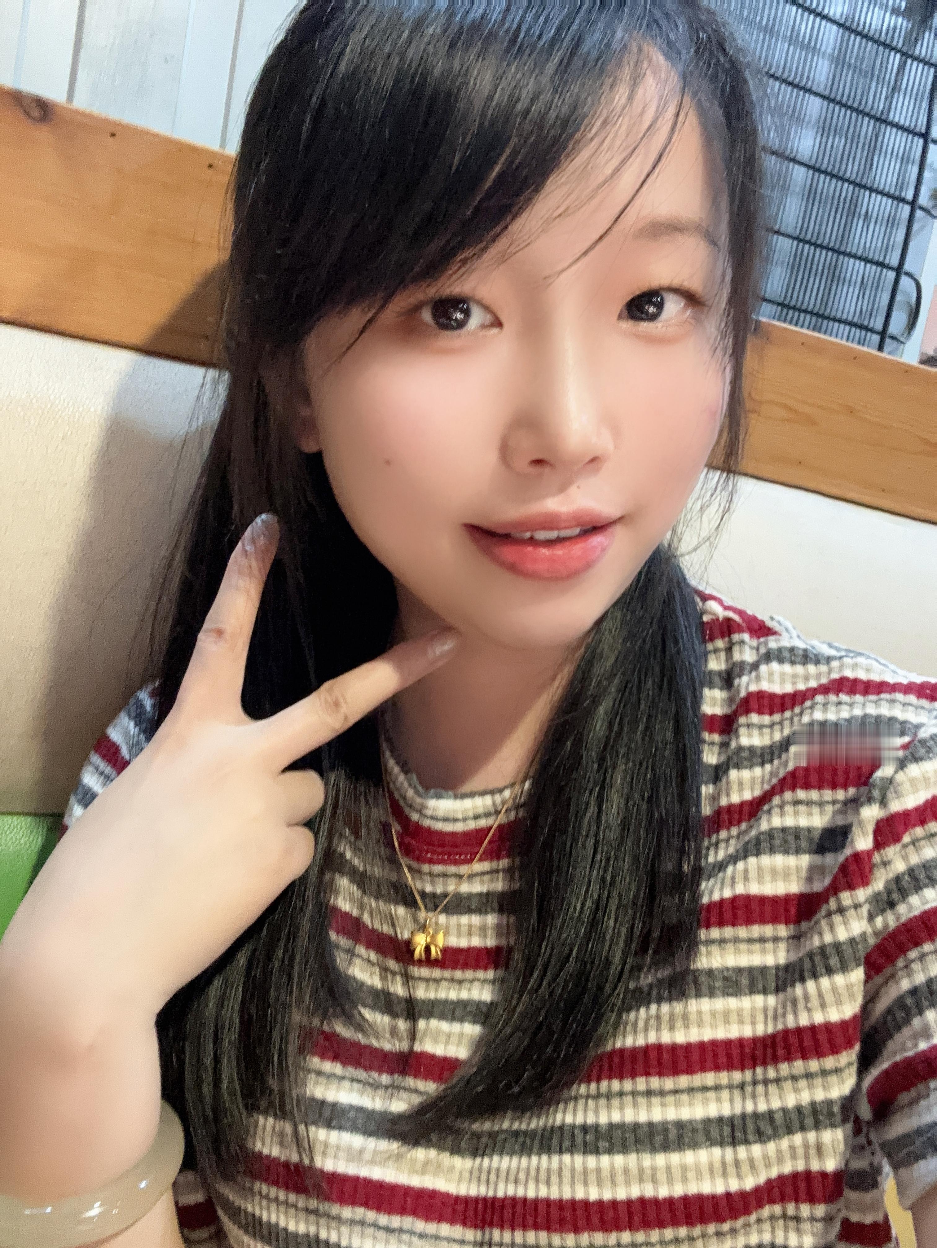 永远没有最正确的选择，无愧于当下的自己，就是最好的选择。早安