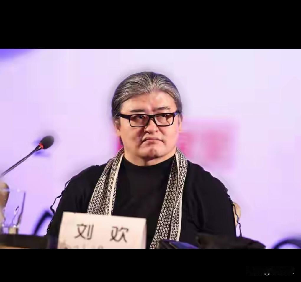 这真的是太出乎意料了，想不到刘欢竟然去世了，享年63岁。

9月25日刘欢在上海