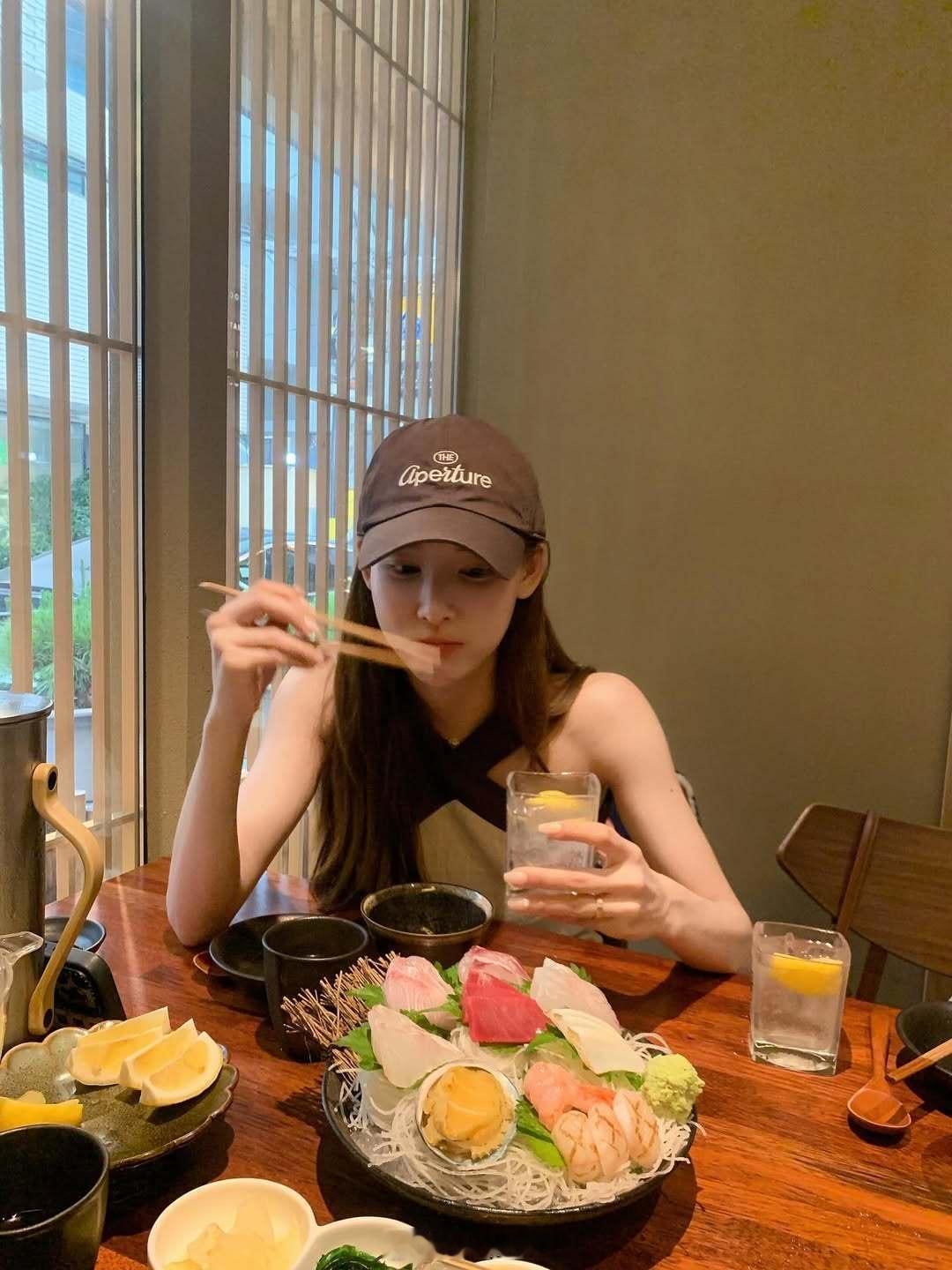 娜妍ins更新 ​​​