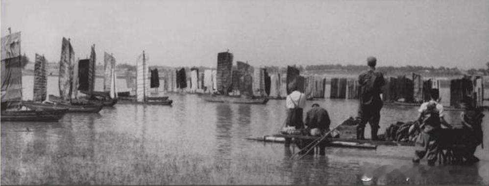 1982年电影《风雨下钟山》特技模型现场拍摄历史影像