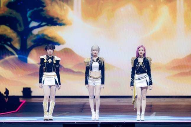 【osen】BABYMONSTER成员Pharita、Ahyeon、Rora 在