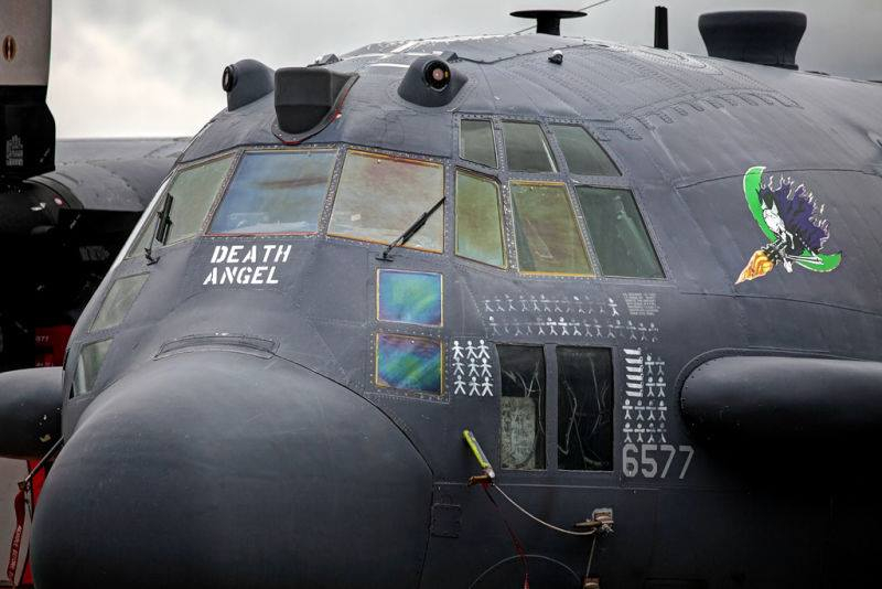 AC-130，绰号“死亡天使”或“死神”，是美国空军最著名、最具威慑力的地面攻击