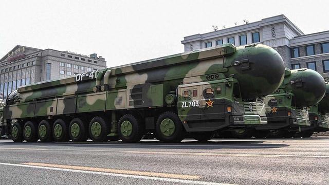 中美开战，美若使用声波武器，视为使用核武，原因是它比核武还狠，中国有核反击的权力