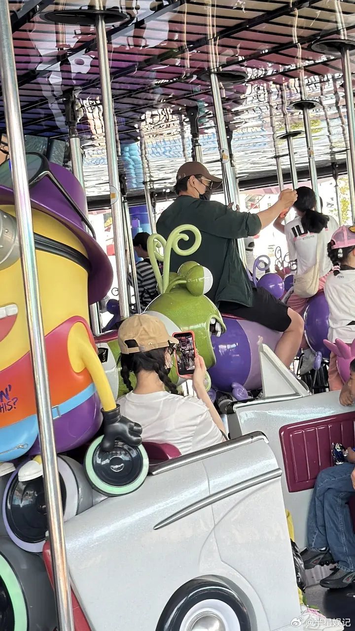 唐嫣和罗晋被偶遇，就这样稳稳的幸福，谁说人家离婚了