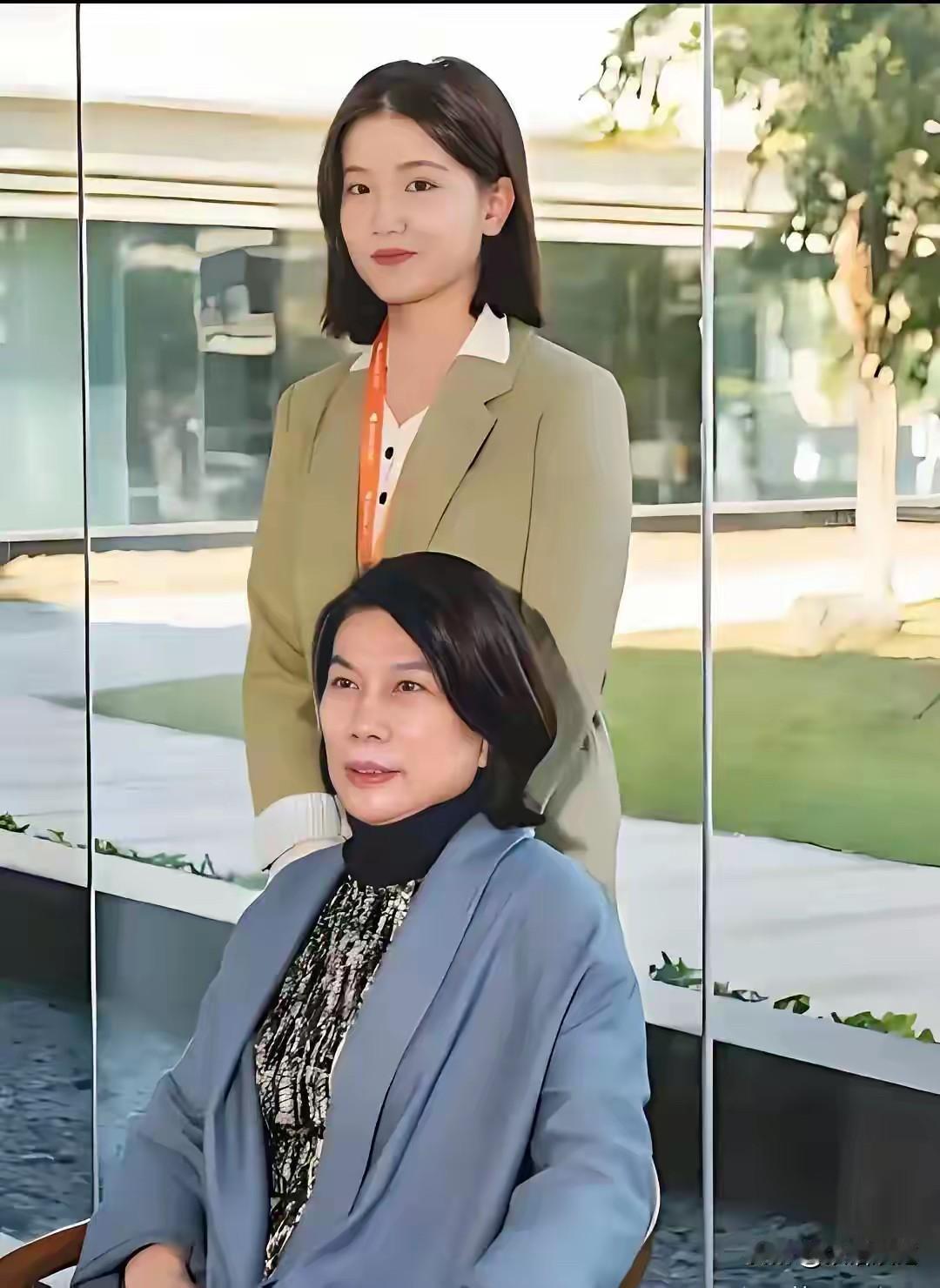 我早猜到董明珠会再提孟羽童，也猜到她们会在直播间合体卖货，可我打死都想不到前一秒