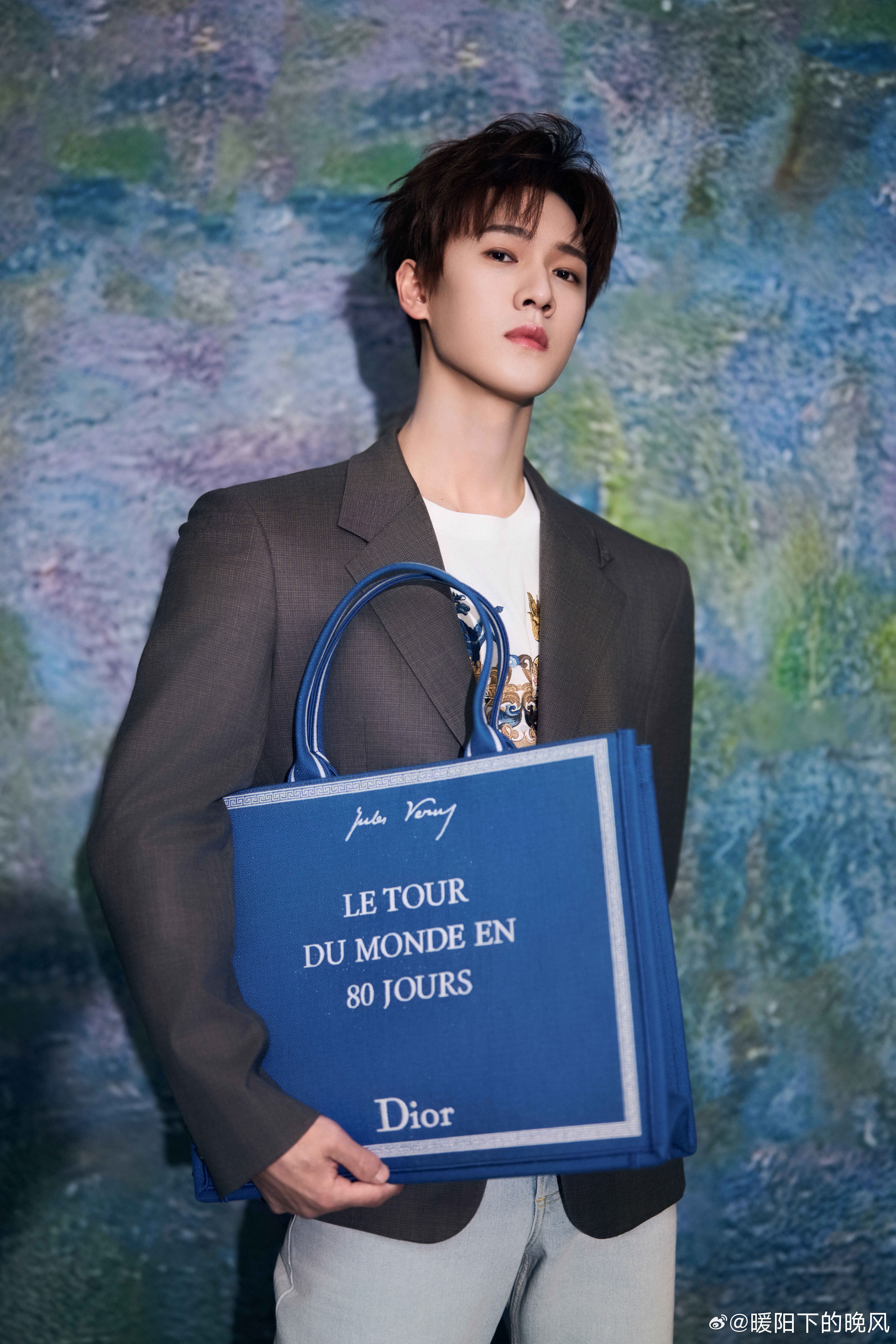 李昀锐我从宋墨就跟着你了 作为老粉真心喊话🙏求求给诸葛玥一点甜吧，别再让他受伤