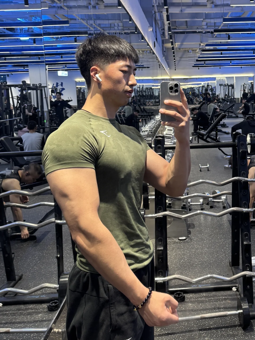 适合剪个什么样的发型过年