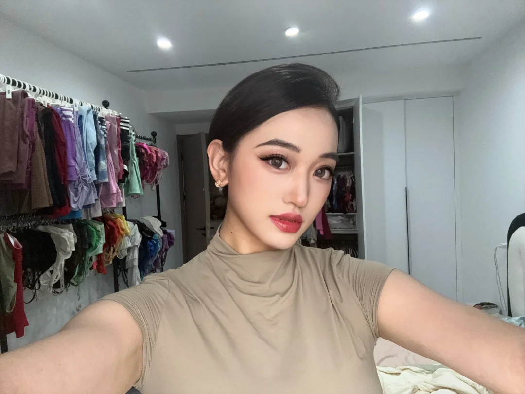 头油就把头发扎起来