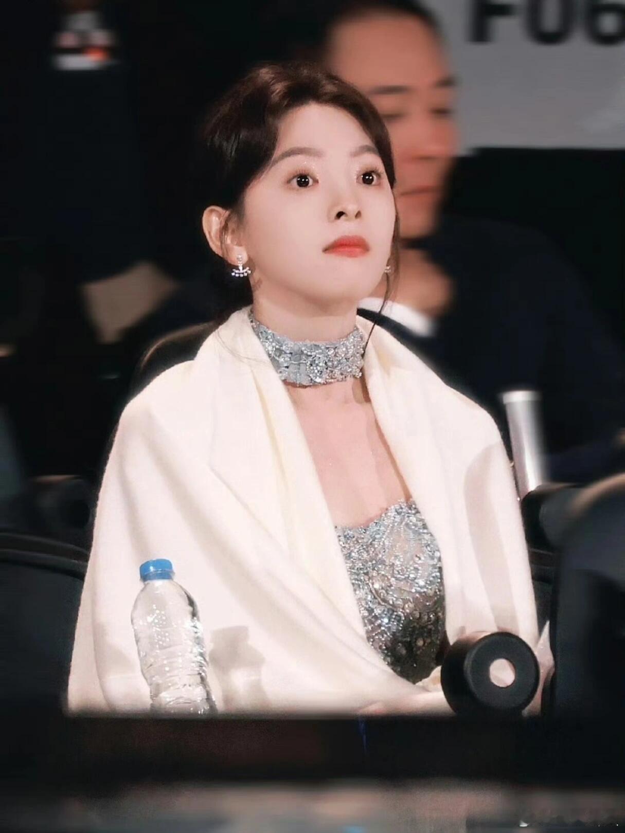 真美女从来不需要网红妆… ​​​