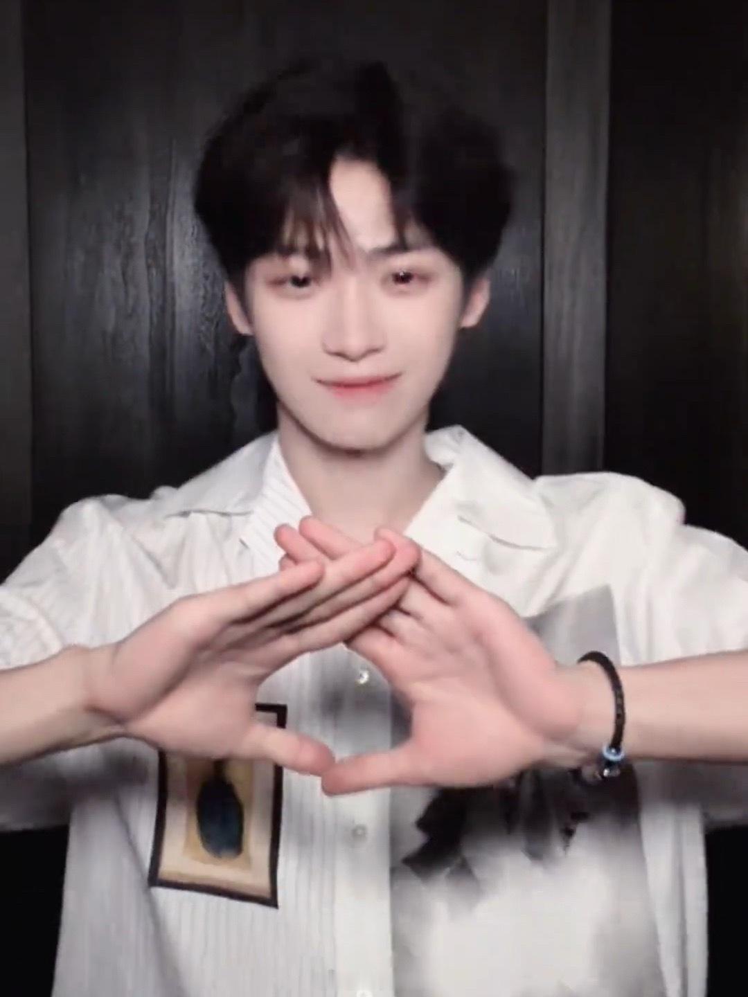 BabyYou are my loveYou are my heart💙 梓渝