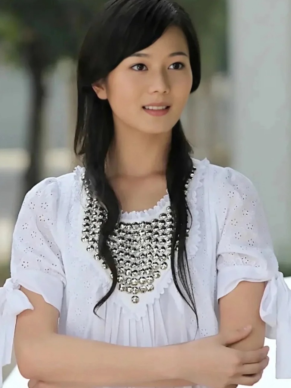 于馨老师；少女时代的审美启蒙当年看《一起来看流星雨》时，谁能不喜欢温柔知性的于馨