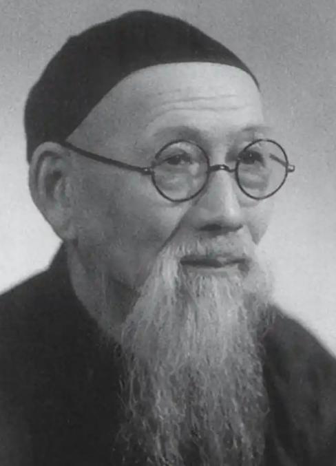 1931年，浙江省主席张难先被指控贪污受贿，蒋介石特派宋美龄前往调查，没想到，竟