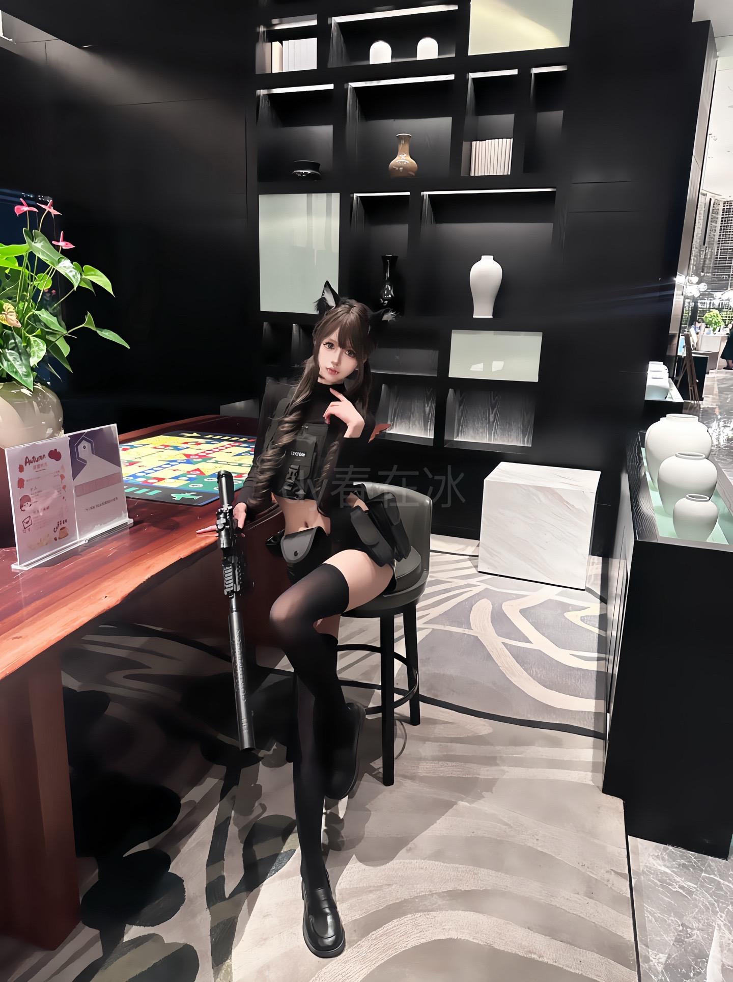 喵……军系宅娘