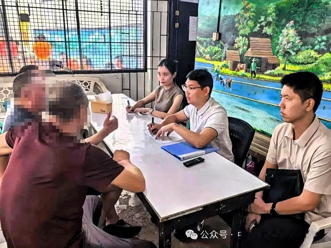太让人揪心了！就在5月16日，菲律宾棉兰老岛突发突发抓捕事件，当地军方突然突袭钢