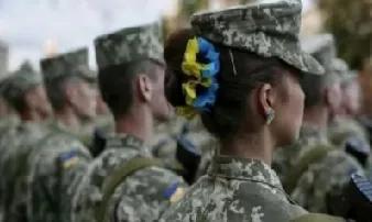 乌克兰彻底无兵可用，开始向妇女动员！

乌克兰真理报11月29日消息，最高拉达新