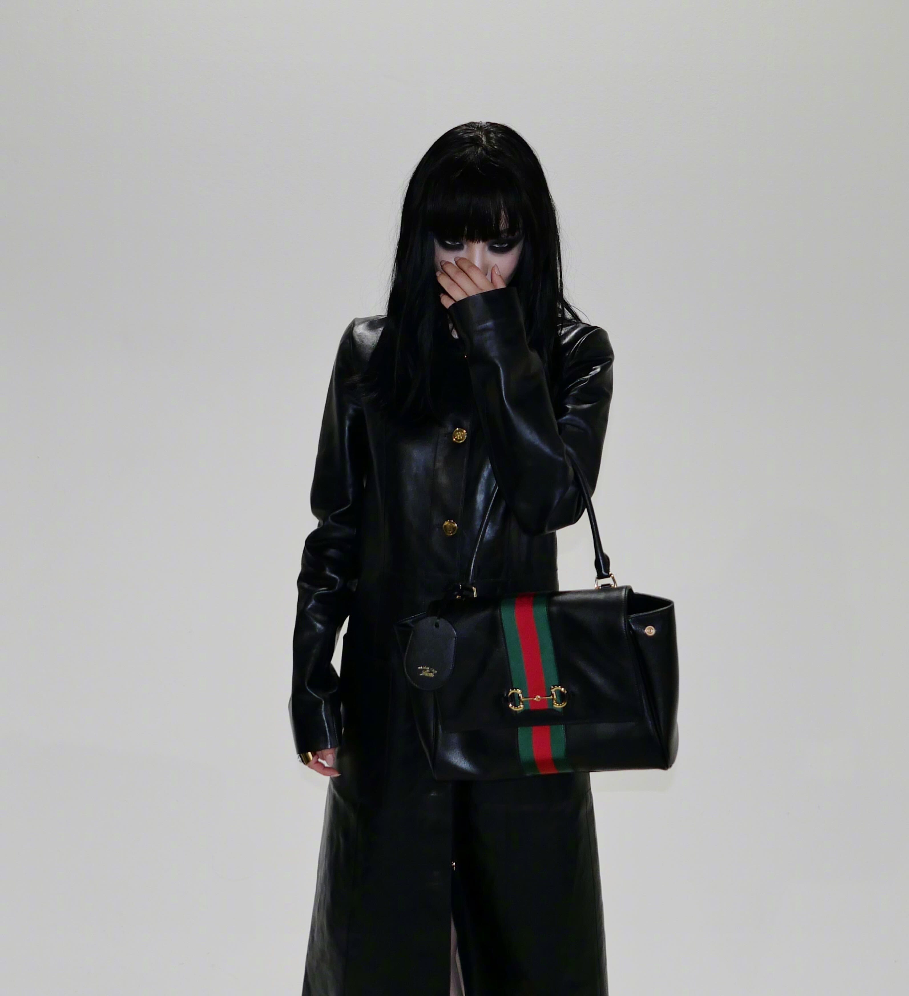 宁艺卓出镜演绎的Gucci全新广告大片—《美人与手袋》， 携全新 Paparaz