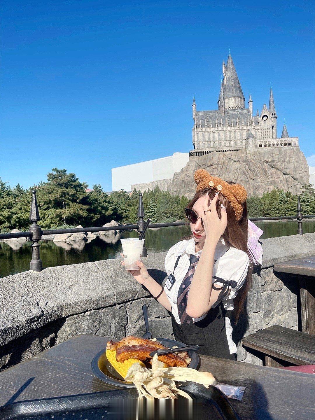 🌍 𝐔𝐧𝐢𝐯𝐞𝐫𝐬𝐚𝐥 𝐒𝐭𝐮𝐝𝐢𝐨𝐬•𝐁?