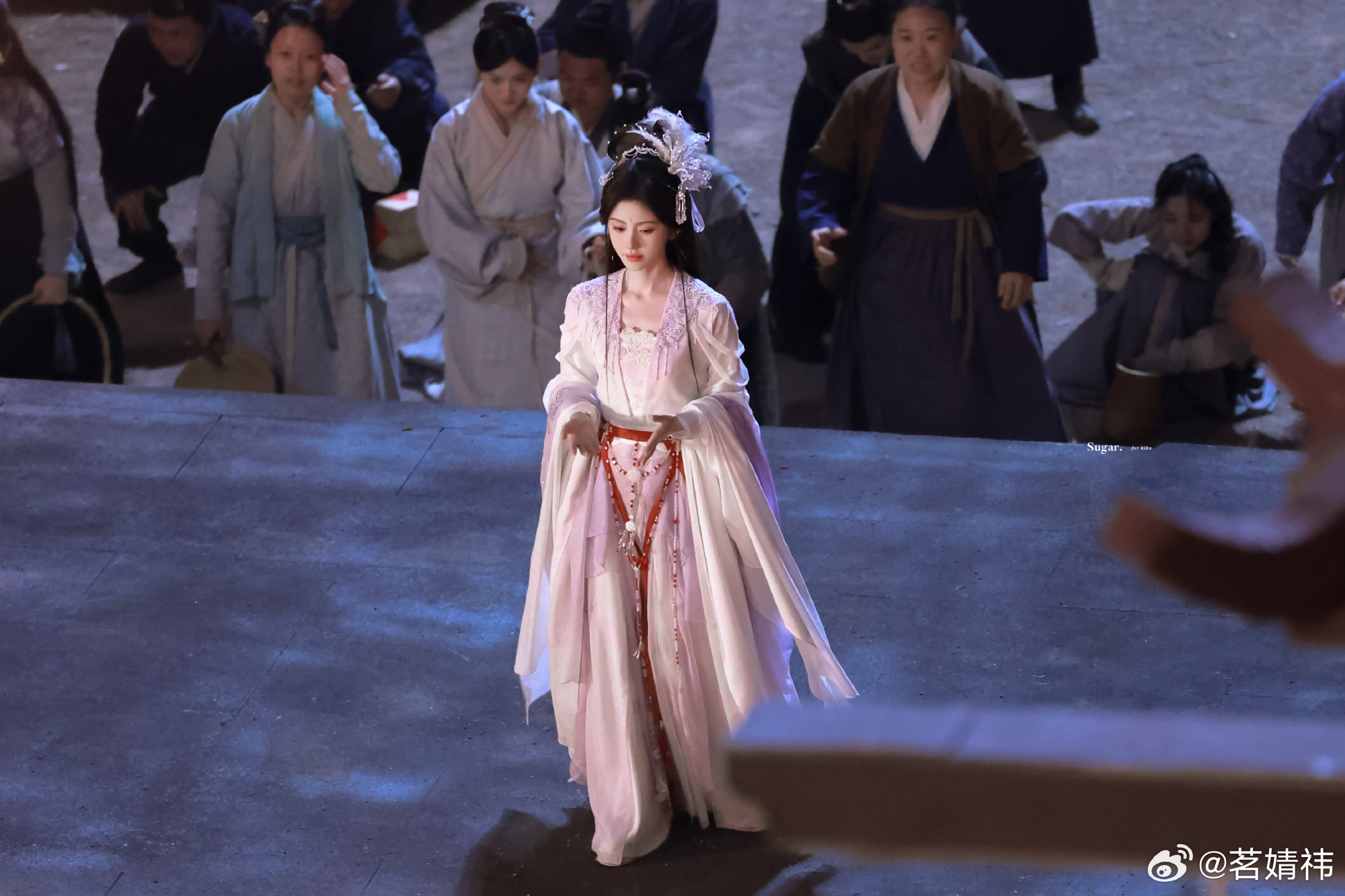 jjy鞠婧祎苏绿夏 jjy鞠婧祎万花世界 🦊 你的破晓就是我的晚霞 Heart