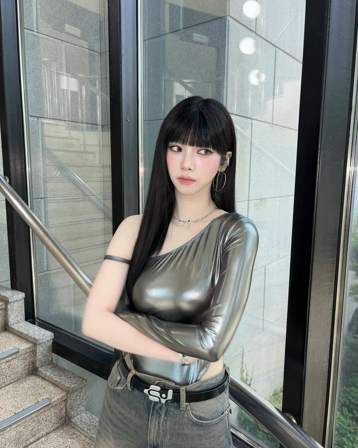 Karina ins更新👽 ​​​