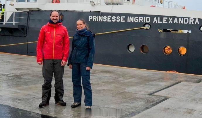 西方最重要的节日圣诞节就在月底，最近，在澳大利亚悉尼大学念书的挪威英格丽德-亚历