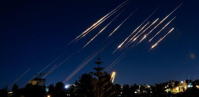 美国拦不住伊朗导弹，中国台湾感到不安，担心美军援不靠谱。3月3日，中国台湾媒体对