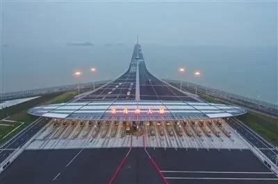 三大科创中心齐发力！粤港澳大湾区凭“从10到100”硬实力领跑产业化赛道

中央