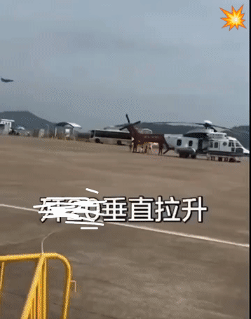 威龙表演垂直拉升，强劲！有人说这边作娘娘表演了N次了你还拿出来吹？！但这里想表达