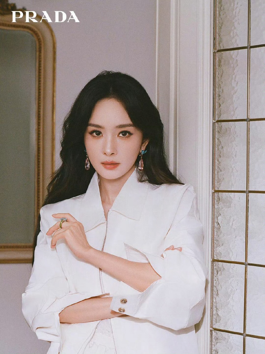 杨幂x  PRADA Couleur VivantePrada代言人杨幂演绎Pr