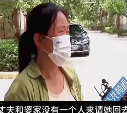 全网最能作的儿媳？公公棺材都停堂屋了，她躲娘家要一万七才肯奔丧。
 
这事发生在