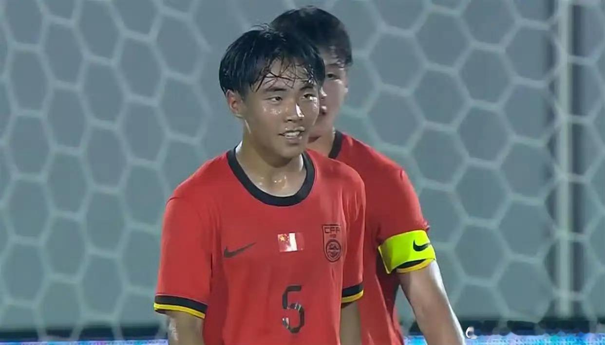 中国足球国家队U17国足做客7球狂胜印尼 在北京时间2月8日深夜进行的一场国际友