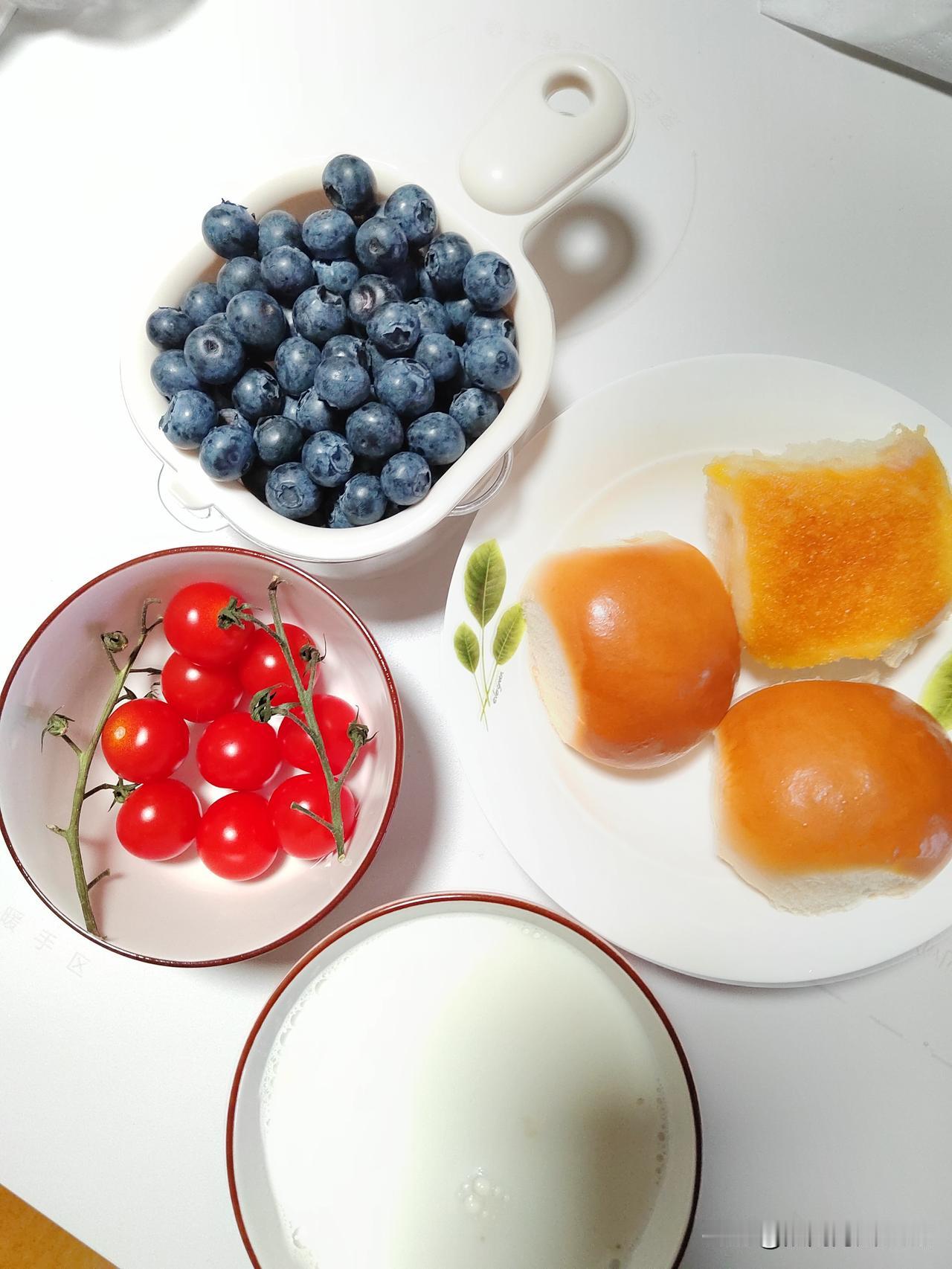 快乐的日子总是过得很快，不快乐的日子却过得很慢。其实，一样的时间，每天都是24小