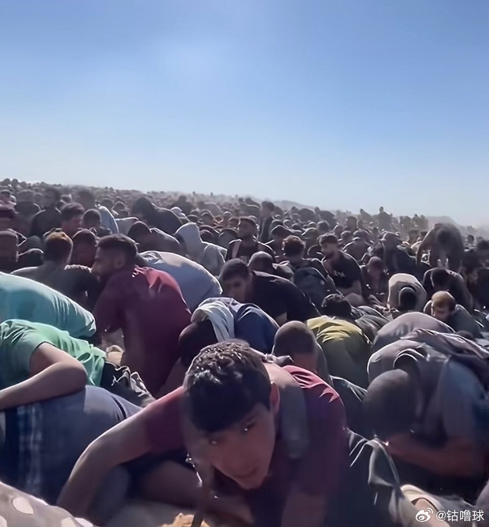 看着这些照片，真的很庆幸生在中国。迪拜 伊朗 