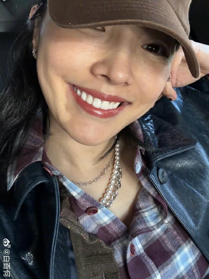 果然，白百何是受委屈了……

看看白百何的发文，毫无意外、意料之中、毫无惊喜，总