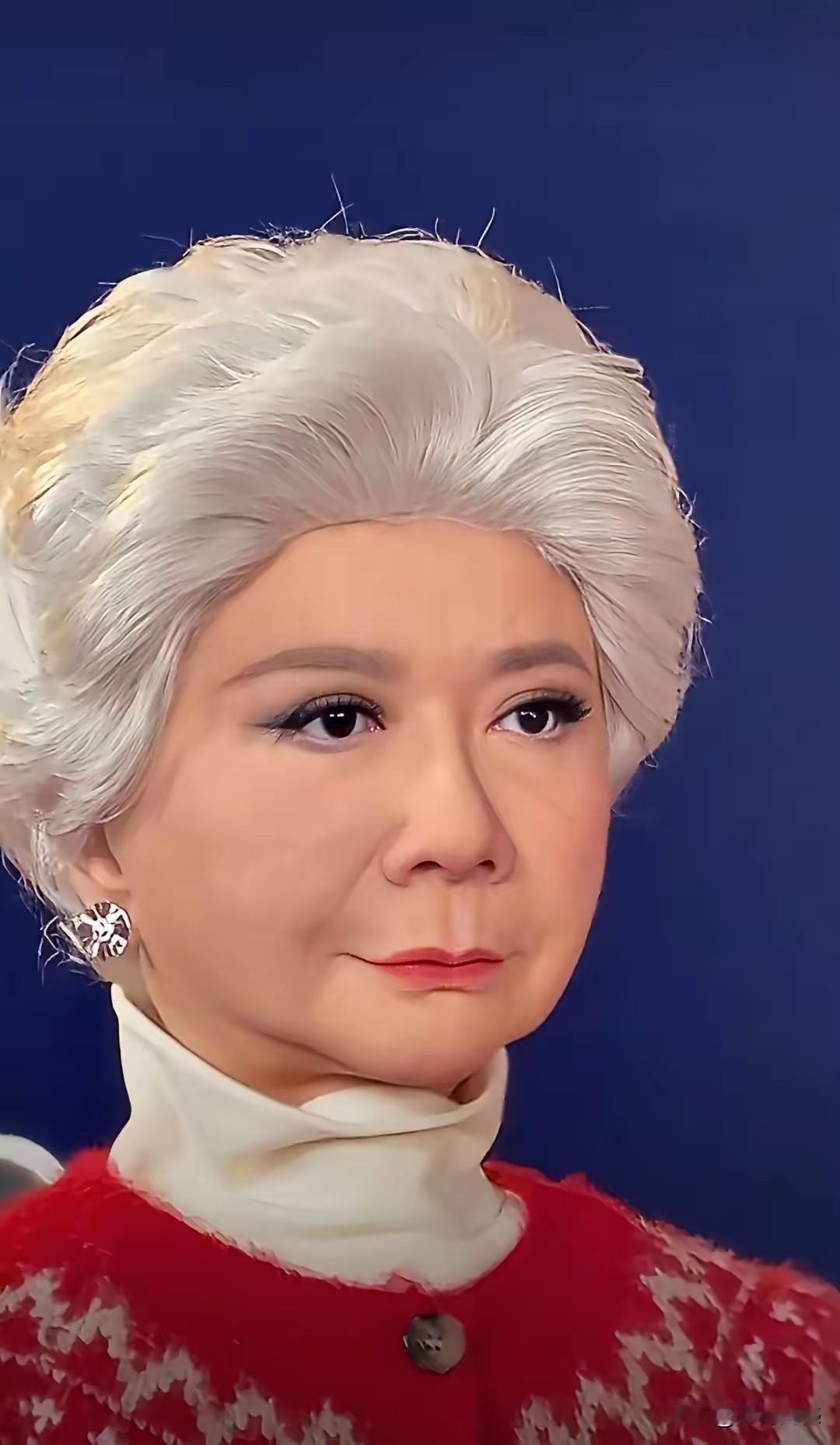 蔡明老师版的机器人做的太逼真、太形象了，体现了我们在这方面的技术已经达到了一定的