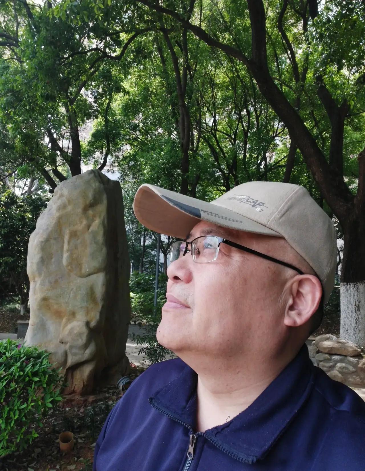 刚刚上午10:11，突然，手机响起了一清脆的“滴”声，江西银行短信又传来了一好消