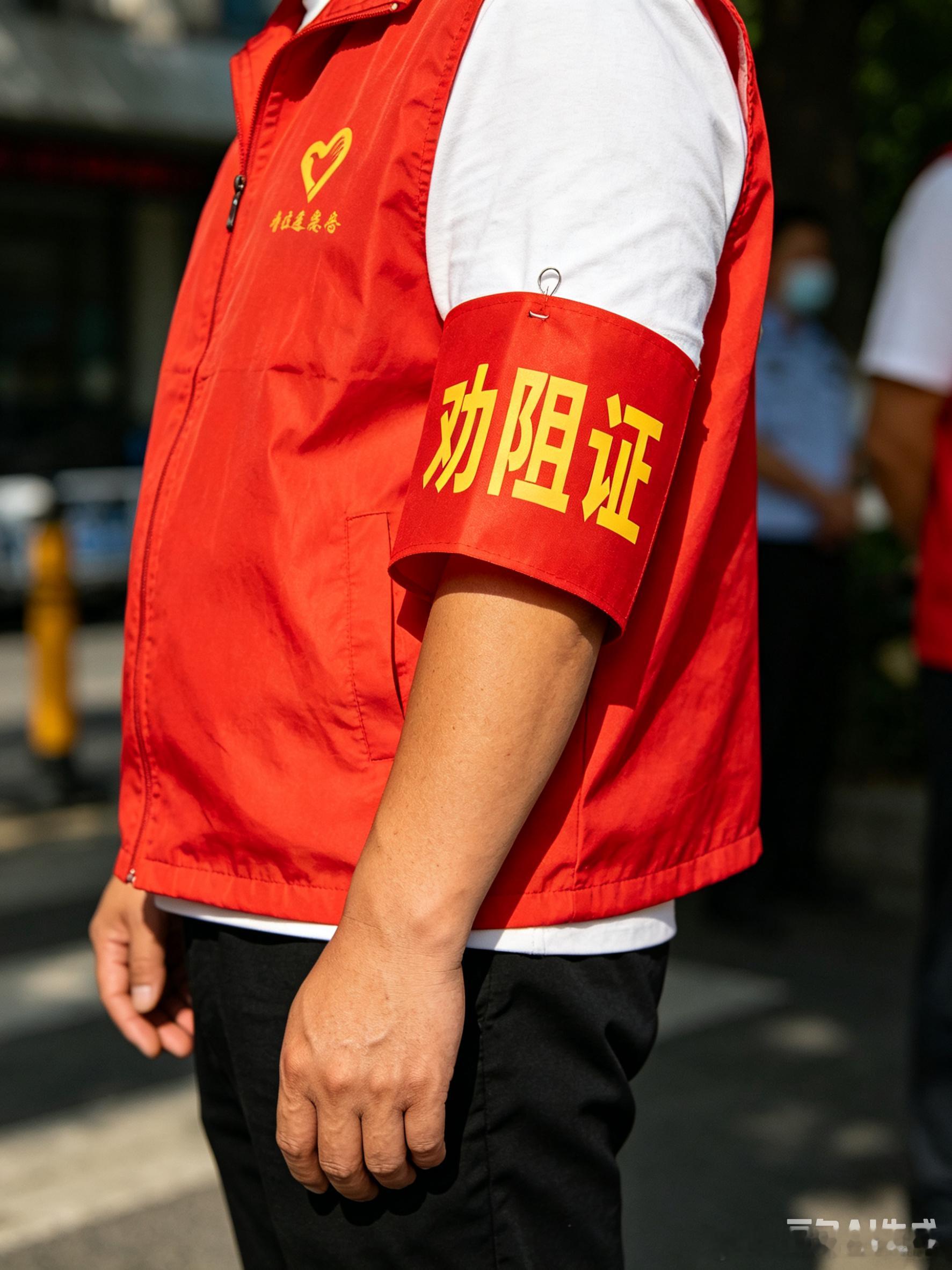江苏规定个人可劝阻公共场所吸烟