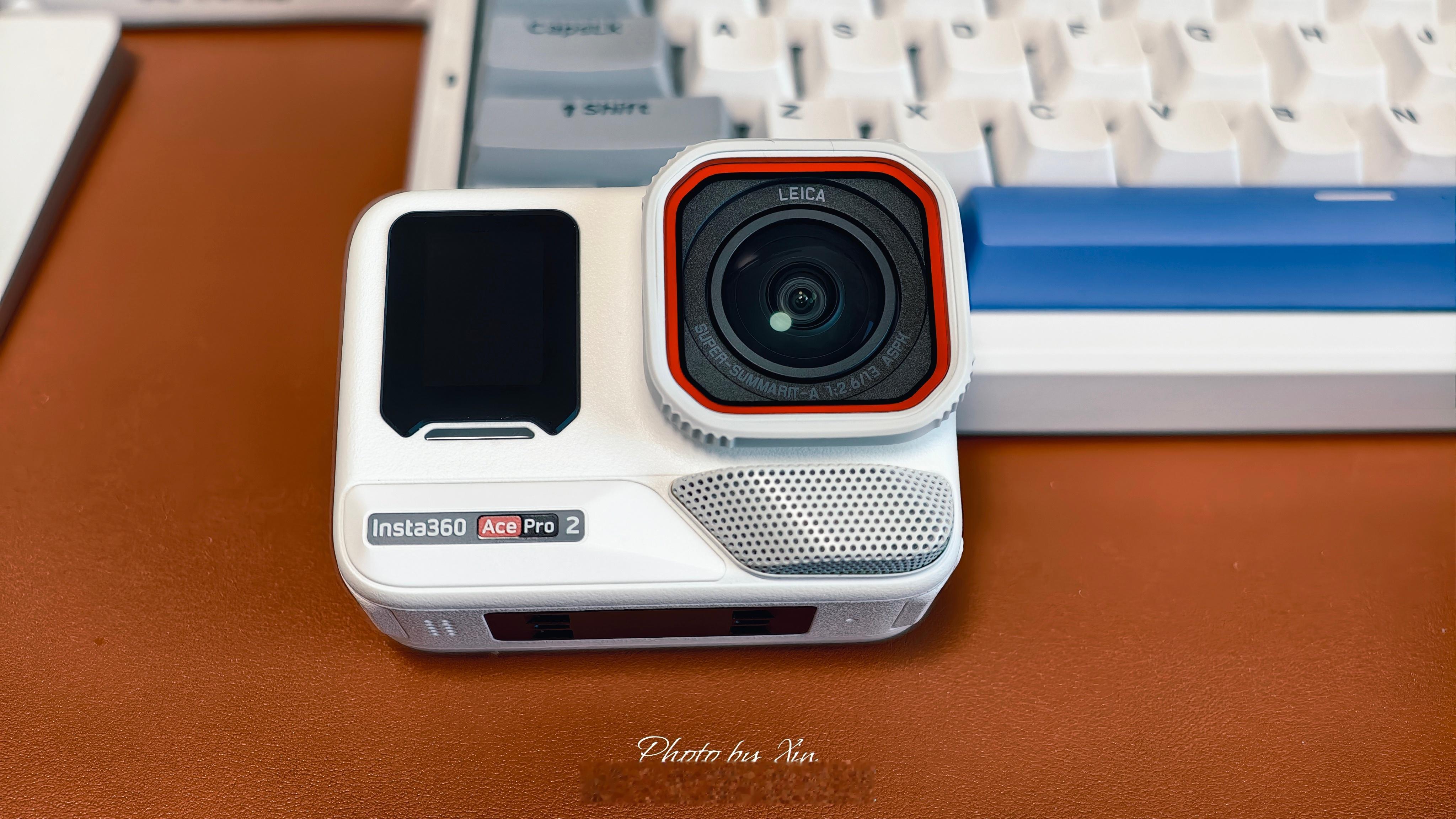 白色的Ace Pro 2确实好看，机器今天到了，一堆配件还在路上颜值上确实碾压A