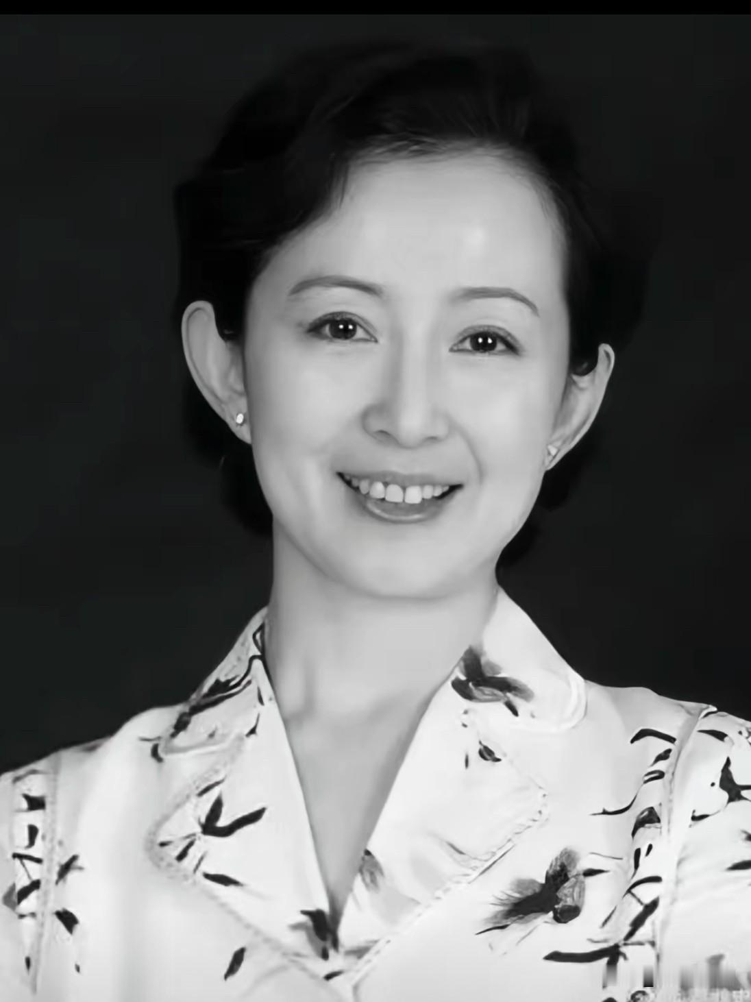 刘红梅走了，这个消息如同一阵沉重的雷霆，直击每一个了解她的人心。曾经的刘红梅，带