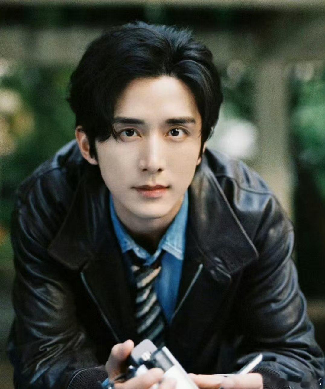 曝罗晋张新成合作重庆号网传罗晋张新成将演重庆号 🍉网传献礼剧《重庆号》双男主，