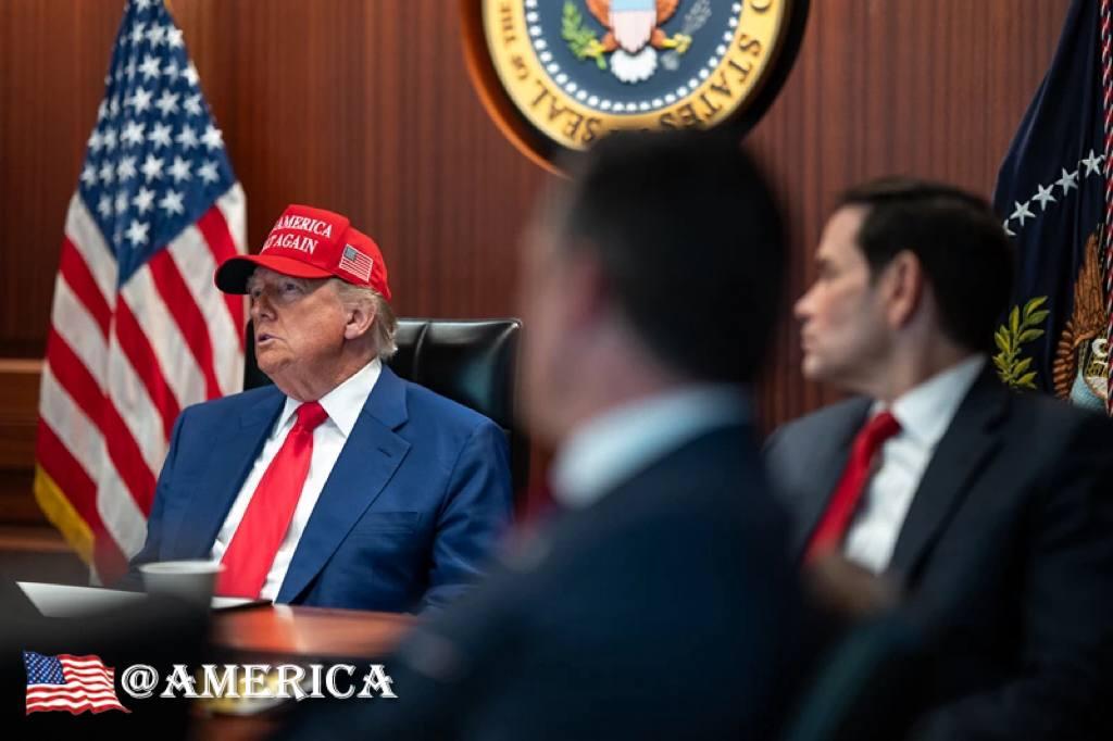 报道：特朗普将于周一在椭圆形办公室与国家安全高级官员举行会议，讨论委内瑞拉计划