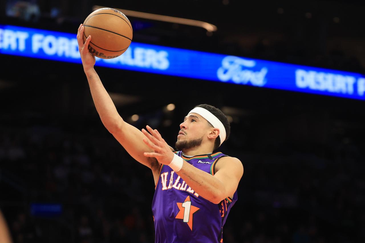 是虚胖还是真实力？
在太阳133-98轻取步行者后，球队不知不觉已经拿下5连胜。