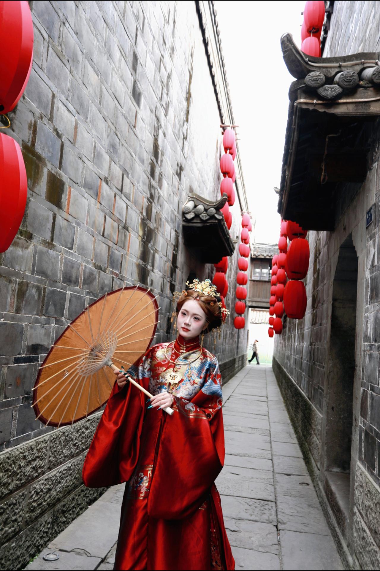陪拍约拍 民族特色民族文化 记录我们的民族风俗 成都锦里汉服 我镜头里的美女原创